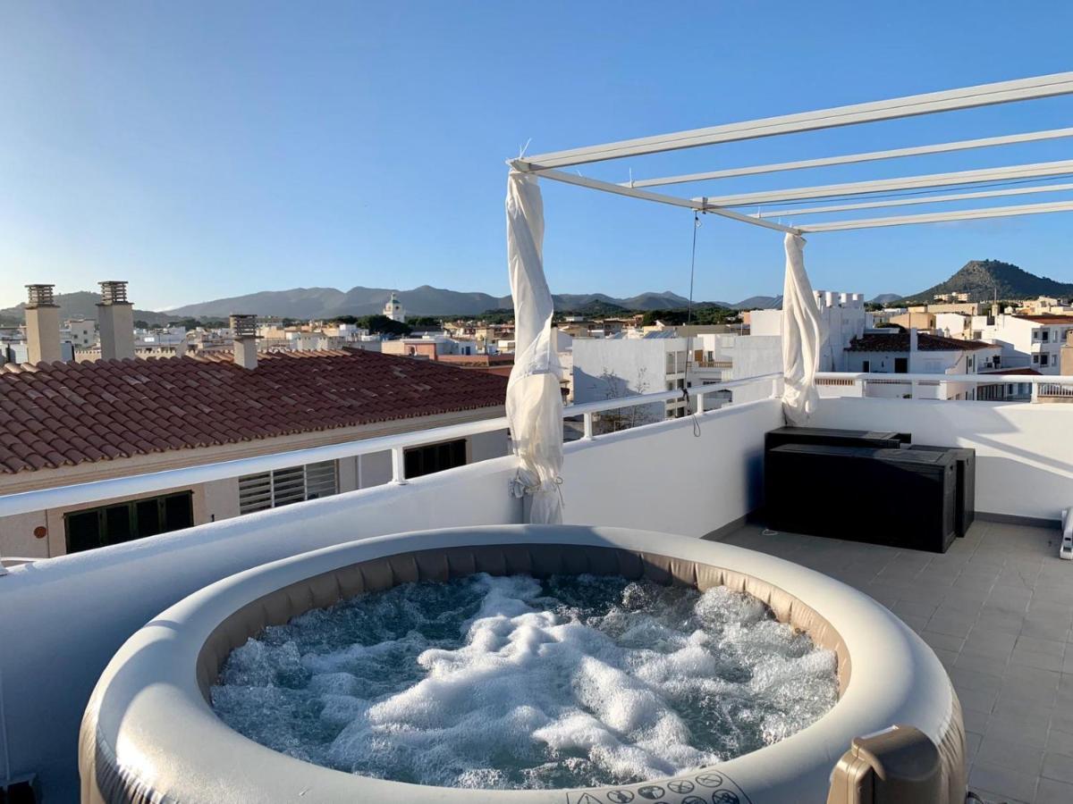 Sonne & Meerblick Aus 40 Grad Heissem Whirlpool Geniessen - Zentral Am Hafen Und Dennoch Ruhig Cala Ratjada  Dış mekan fotoğraf